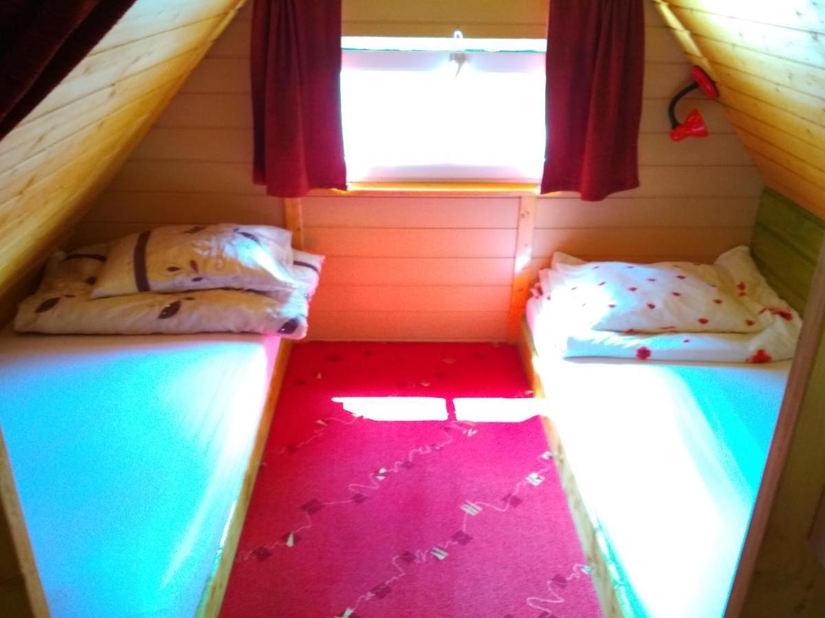 PEPASÓWKA Chatka Puchatka Łukęcin Exterior foto