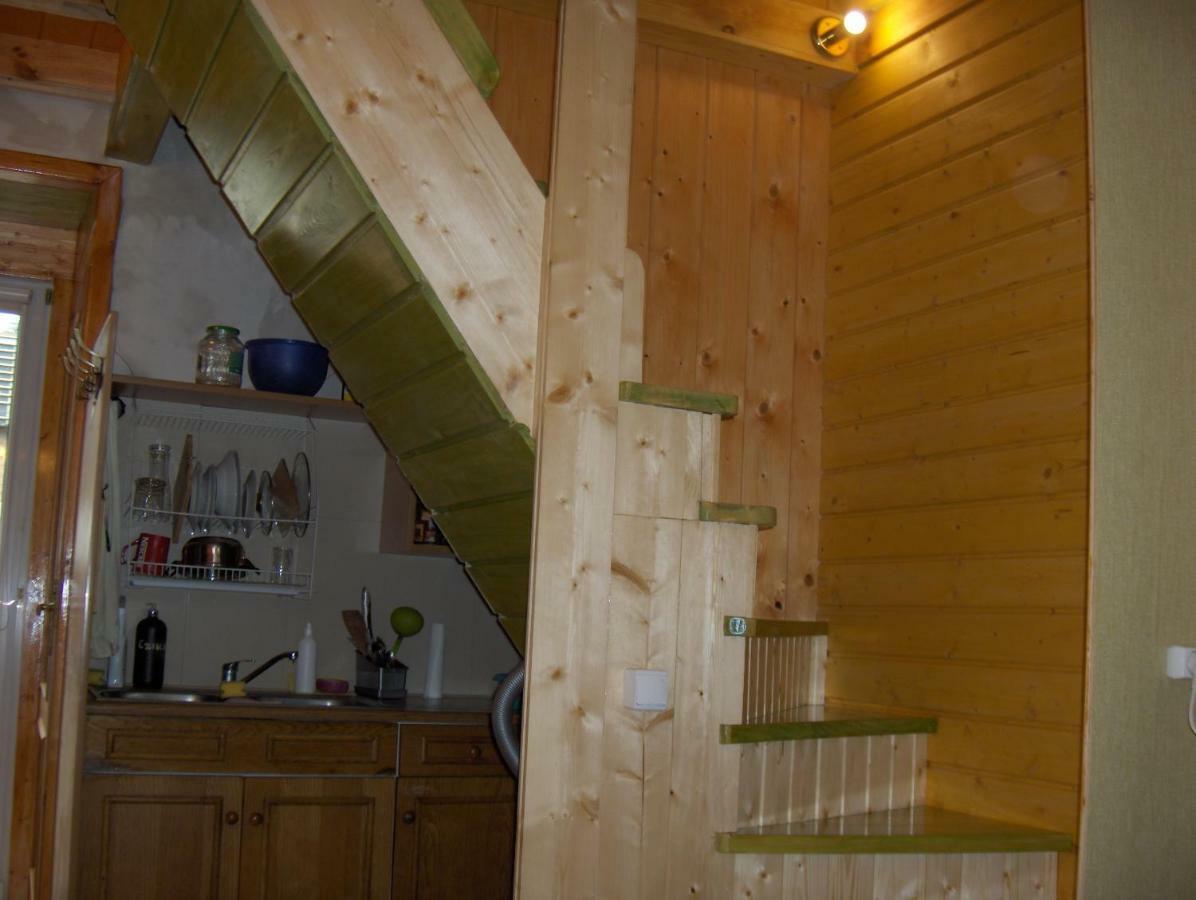 PEPASÓWKA Chatka Puchatka Łukęcin Exterior foto